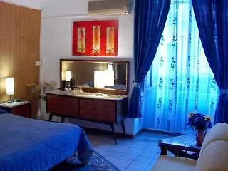 게스트하우스 Holland International 2*